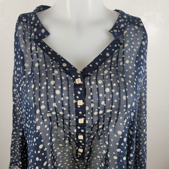 Maggie Barnes Catherines Semi Sheer Blue Polka Dot Women's Blouse 3X - Picture 2 of 4